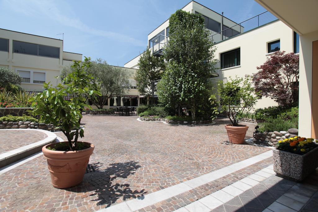 Venice Palace Hotel Mirano Exterior photo